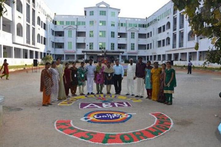 https://cache.careers360.mobi/media/colleges/social-media/media-gallery/3981/2020/9/8/Campus View of Kodada Institute of Technology and Science for Women Nalgonda_Campus-view.jpg